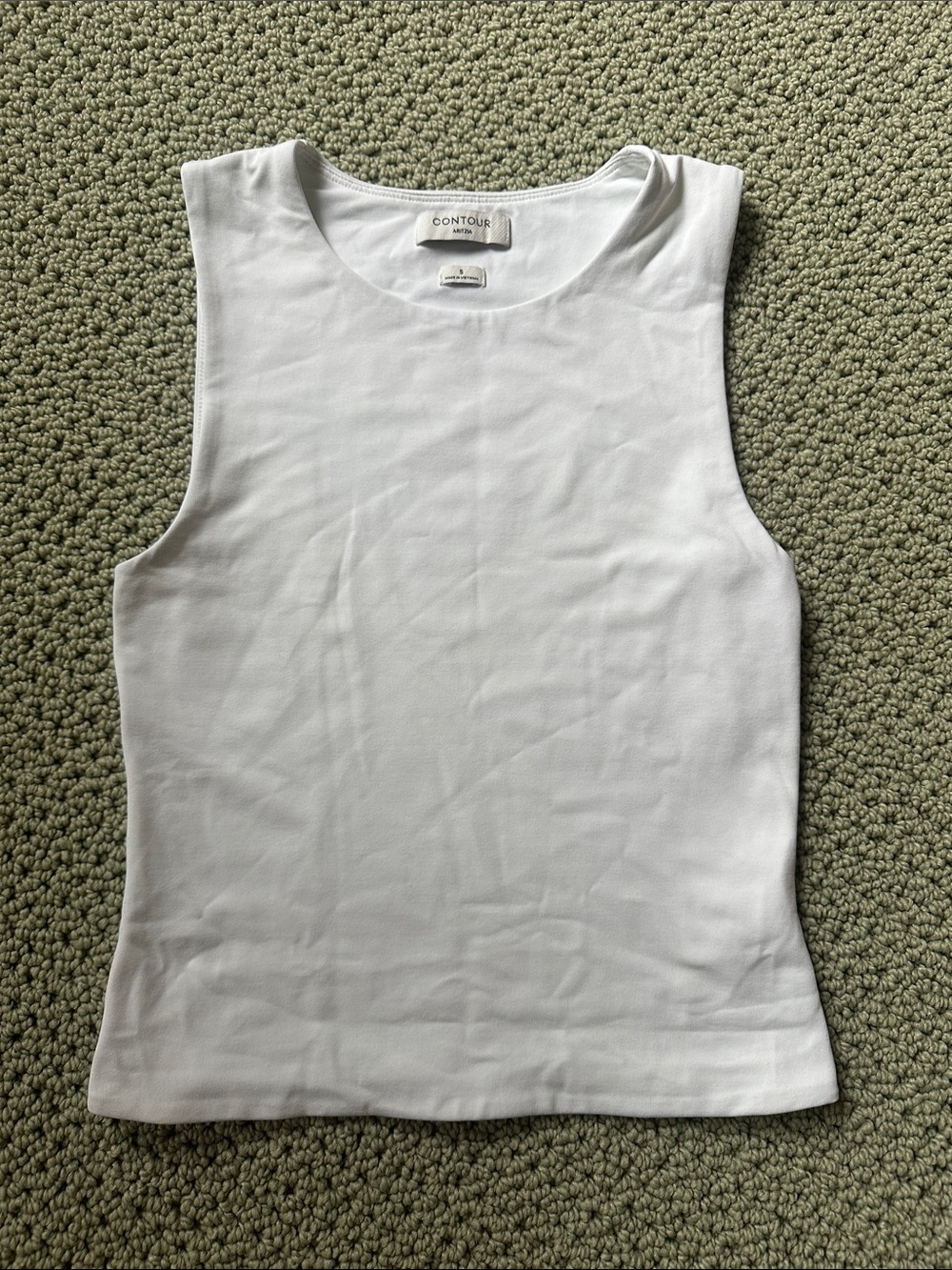 Aritzia Babaton contour muscle tank XS white